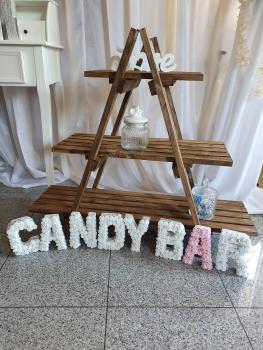 Vermietung  - Candybar Regal aus Holz