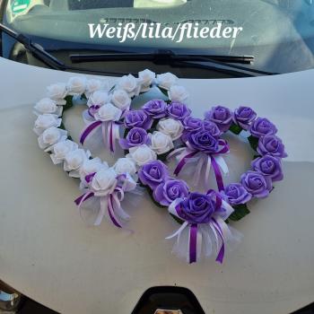 Autoschmuck, 2 Herzen mit Blüten, Farbwunsch.