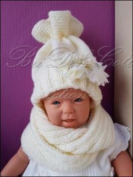 Baby/Kinder Mütze mit Loopschal, gestrickt, weiß oder creme