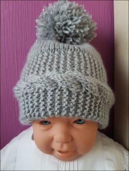 Baby Mütze mit Bommel, gestrickt