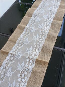 Vermietung - Jute Tischläufer, 2 verschiedene Modelle.