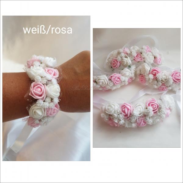 Längliches Blumenarmband für das Blumenkind oder die Brautjungfer