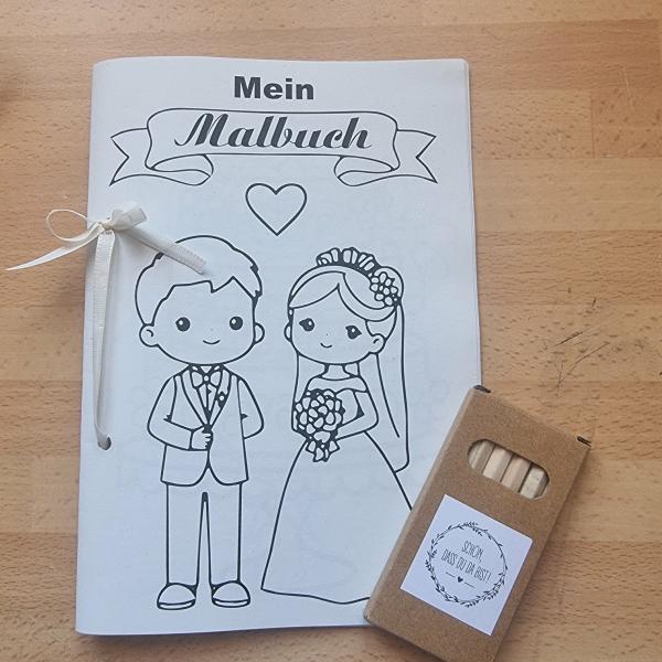 Malbuch für Kinder zur Hochzeit  mit Buntstifte