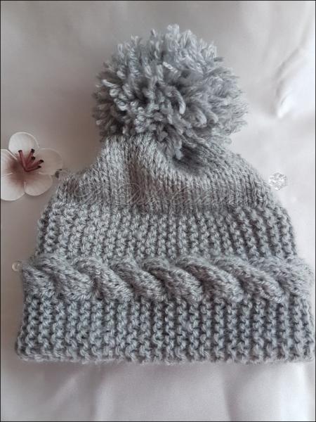 Baby Mütze mit Bommel, gestrickt